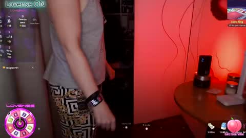 Snapshot of aamazingjoi chatting on February 16, 2025, 4:42 pm Katie online show from February 16, 2025, 4:42 pm