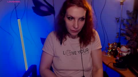 Snapshot of aamazingjoi chatting on December 17, 2025, 1:55 am Katie online show from December 17, 2025, 1:55 am