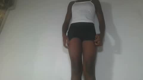 aangevelo online show from November 2, 2025, 7:11 am