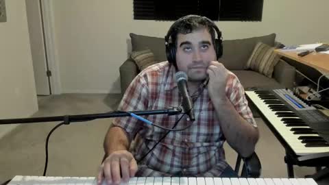 Aaron online show from November 9, 2025, 4:33 am