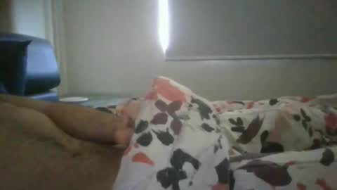 aaron0222 online show from October 21, 2025, 10:32 pm