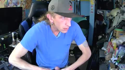 Snapshot of aaron111dub chatting on February 7, 2026, 4:11 pm NorCalLongSlong online show from February 7, 2026, 4:11 pm