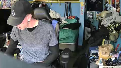 Snapshot of aaron111dub chatting on March 4, 2026, 4:02 pm NorCalLongSlong online show from March 4, 2026, 4:02 pm