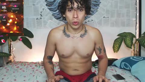 Snapshot of aaron_manuel chatting on January 6, 2025, 2:37 am Manul online show from January 6, 2025, 2:37 am