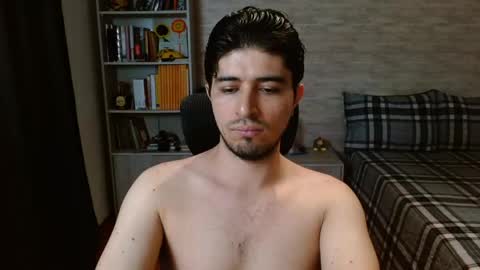 Aaron online show from May 24, 2026, 7:52 pm