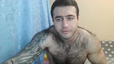Snapshot of aaron_royal chatting on February 24, 2025, 5:20 pm Davin tayl online show from February 24, 2025, 5:20 pm