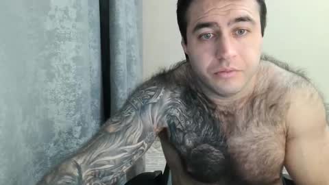 Snapshot of aaron_royal chatting on January 17, 2026, 5:49 pm Davin tayl online show from January 17, 2026, 5:49 pm