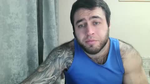 Snapshot of aaron_royal chatting on February 8, 2026, 4:54 pm Davin tayl online show from February 8, 2026, 4:54 pm