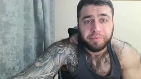 Snapshot of aaron_royal chatting on February 16, 2026, 6:26 pm Davin tayl online show from February 16, 2026, 6:26 pm