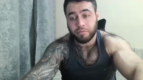 Snapshot of aaron_royal chatting on February 19, 2026, 4:36 pm Davin tayl online show from February 19, 2026, 4:36 pm