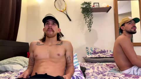 aaron_wheel online show from May 8, 2026, 2:39 am