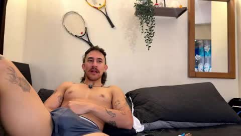 aaron_wheel online show from May 16, 2026, 5:12 pm