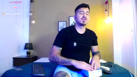 Your aron  online show from March 5, 2025, 6:54 am