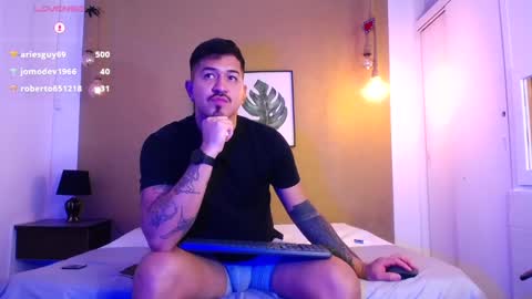 Your aron  online show from March 7, 2025, 9:51 am