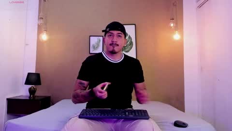 Your aron  online show from March 11, 2025, 3:37 am