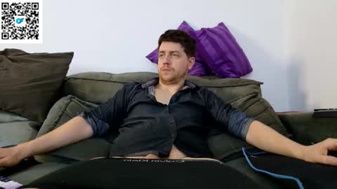 Snapshot of aaronlegend chatting on October 11, 2025, 8:29 pm Aaron online show from October 11, 2025, 8:29 pm