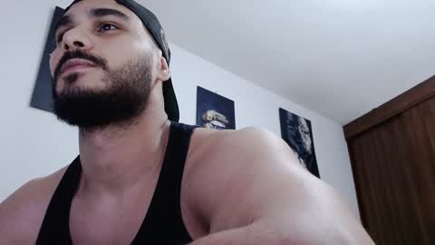 aaronteylor online show from December 8, 2024, 2:19 pm