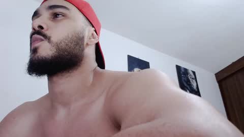 aaronteylor online show from December 11, 2024, 11:08 am