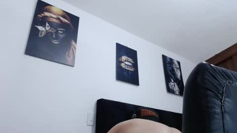 aaronteylor online show from December 15, 2024, 10:26 pm