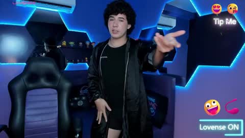 Aroon online show from February 24, 2025, 2:58 pm