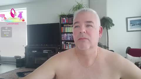 Snapshot of aarosteev chatting on October 16, 2025, 2:29 pm Jason online show from October 16, 2025, 2:29 pm