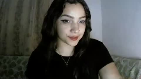 Snapshot of abbie_23 chatting on December 22, 2025, 7:05 am Abbie cute online show from December 22, 2025, 7:05 am