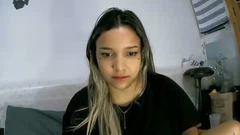 Snapshot of abbie_23 chatting on March 29, 2026, 10:10 pm Abbie cute online show from March 29, 2026, 10:10 pm
