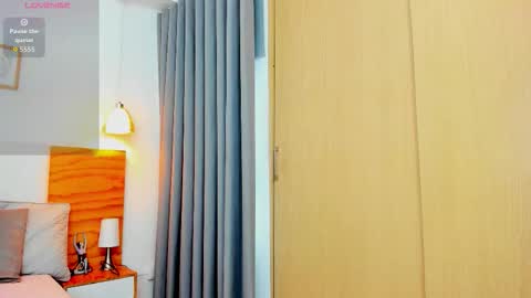 Abbie Royy online show from November 4, 2025, 12:04 pm