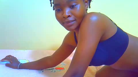abbiehh online show from April 21, 2026, 2:34 pm