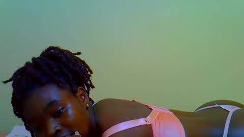 abbiehh online show from April 23, 2026, 1:57 pm