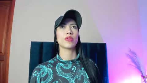 Abbie Joness online show from October 24, 2025, 11:28 am