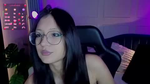 Snapshot of abby_dreamss chatting on July 1, 2026, 11:45 am Abby online show from July 1, 2026, 11:45 am