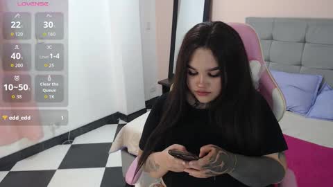 Snapshot of abby_hiiltoon chatting on February 11, 2026, 7:02 am Abby online show from February 11, 2026, 7:02 am