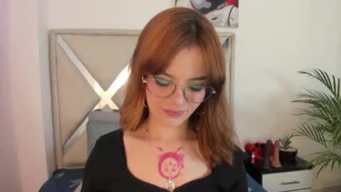 Snapshot of abby_jones2 chatting on February 4, 2026, 3:01 am abby jones online show from February 4, 2026, 3:01 am