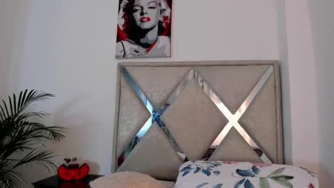 Snapshot of abby_jones2 chatting on February 24, 2026, 5:16 am abby jones online show from February 24, 2026, 5:16 am