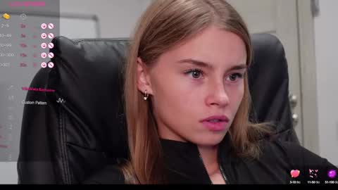 Snapshot of abby_laker chatting on December 7, 2024, 5:31 pm ABBY LAKER online show from December 7, 2024, 5:31 pm