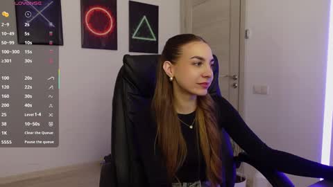 Snapshot of abby_laker chatting on March 6, 2025, 1:14 pm ABBY LAKER online show from March 6, 2025, 1:14 pm