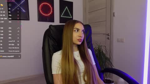 Snapshot of abby_laker chatting on March 8, 2025, 1:14 pm ABBY LAKER online show from March 8, 2025, 1:14 pm