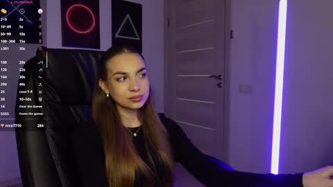 Snapshot of abby_laker chatting on March 11, 2025, 8:20 pm ABBY LAKER online show from March 11, 2025, 8:20 pm