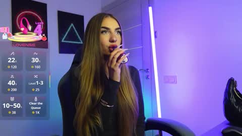 Snapshot of abby_laker chatting on October 11, 2025, 6:12 am ABBY LAKER online show from October 11, 2025, 6:12 am