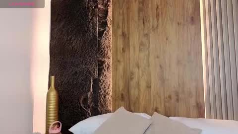 Abbygail online show from November 5, 2025, 12:16 pm