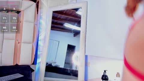 Snapshot of abby_palacio chatting on September 27, 2025, 10:26 pm abby online show from September 27, 2025, 10:26 pm