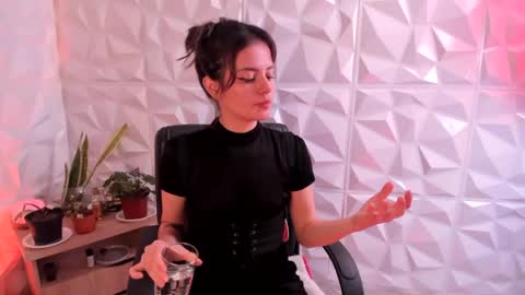 Abby Saenz online show from May 27, 2026, 9:01 pm