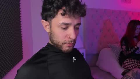 Snapshot of abbyandchris1 chatting on December 20, 2025, 6:59 pm START TRANSMISSION ---- AM COLOMBIA TIME online show from December 20, 2025, 6:59 pm