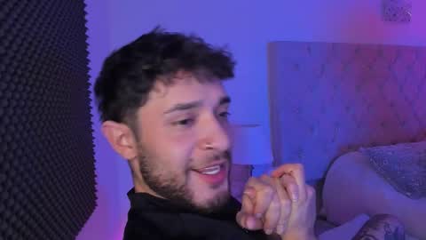 Snapshot of abbyandchris1 chatting on December 21, 2025, 1:51 pm START TRANSMISSION ---- AM COLOMBIA TIME online show from December 21, 2025, 1:51 pm