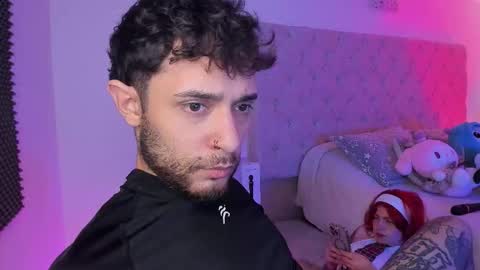 Snapshot of abbyandchris1 chatting on December 22, 2025, 3:20 pm START TRANSMISSION ---- AM COLOMBIA TIME online show from December 22, 2025, 3:20 pm