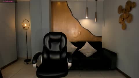 Snapshot of abbydalton chatting on October 30, 2025, 5:57 pm Abby Dalton online show from October 30, 2025, 5:57 pm