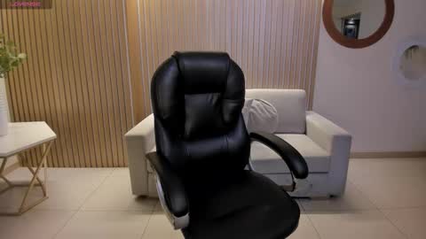 Snapshot of abbydalton chatting on November 1, 2025, 11:12 am Abby Dalton online show from November 1, 2025, 11:12 am