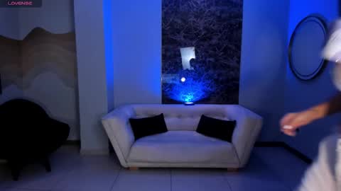 Snapshot of abbydalton chatting on December 1, 2025, 6:46 pm Abby Dalton online show from December 1, 2025, 6:46 pm