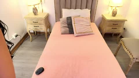Snapshot of abbye_rose chatting on May 26, 2026, 7:54 pm abbye rose online show from May 26, 2026, 7:54 pm